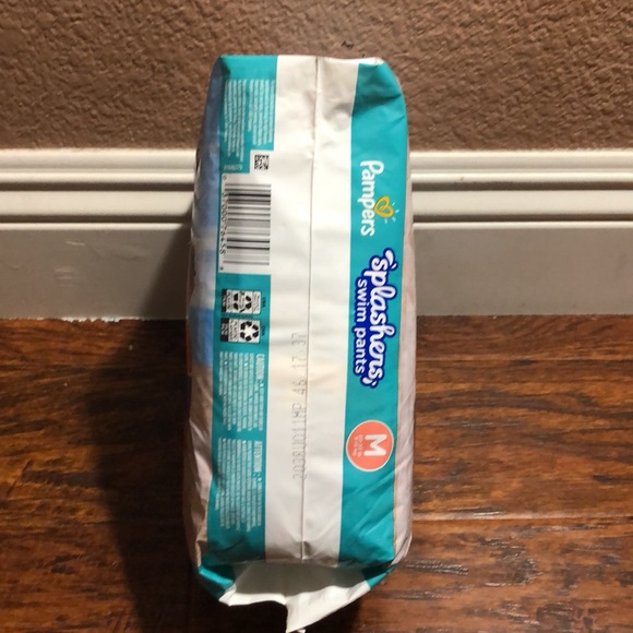 3/$15 SALE 💫 Pampers Splashers Swim Pants - Picture 2 of 3